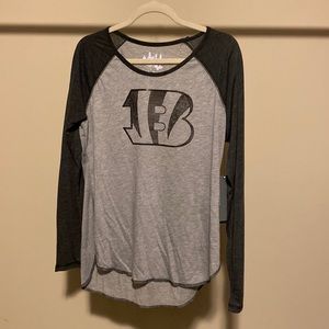 Cincinnati Bengals long sleeved T- brand new